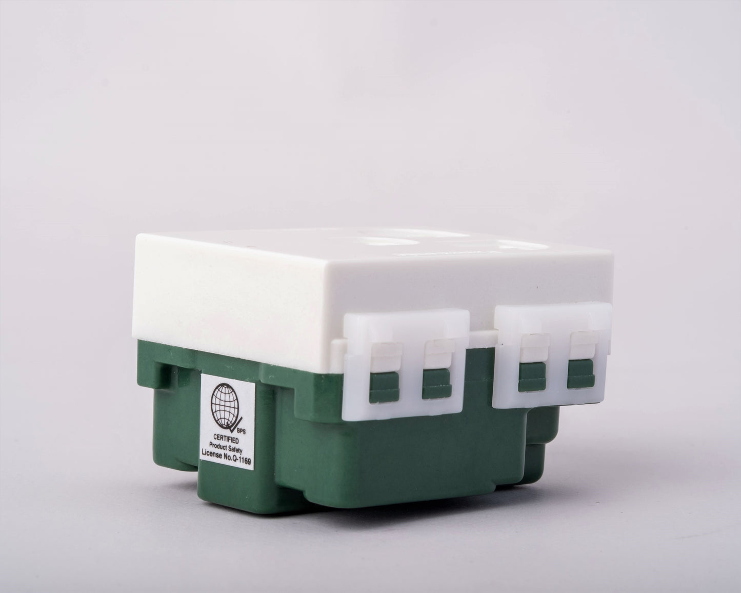 PANASONIC GROUNDING OUTLET (WEG-1101)