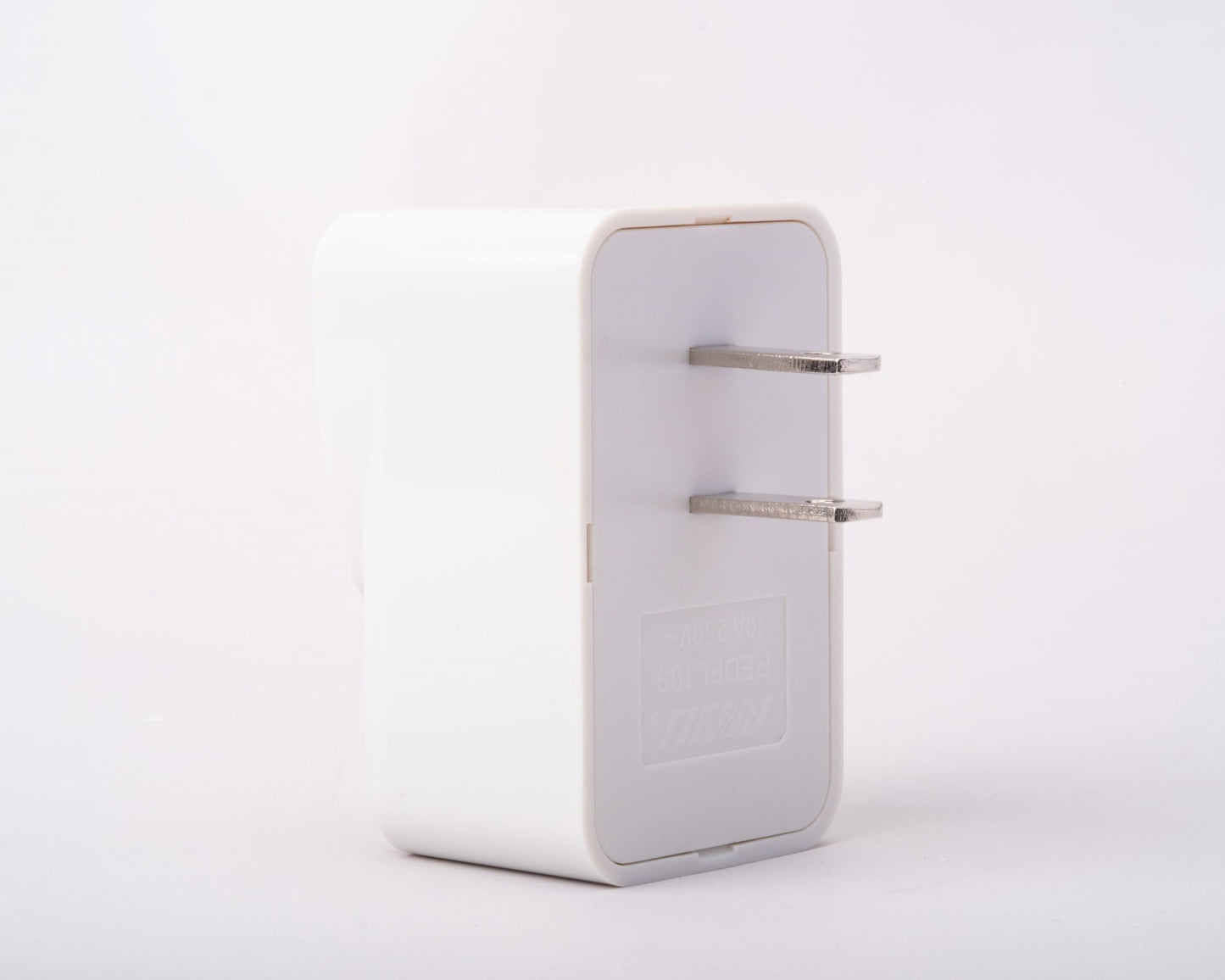 ROYU UNIVERSAL ADAPTER W/ SWITCH (REDPL109 )