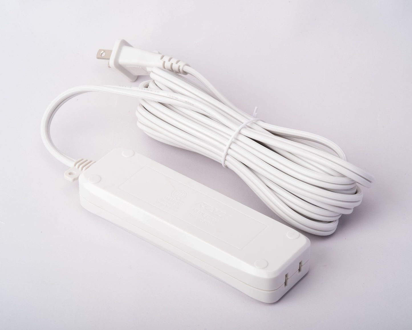 ROYU 4+1 GANG FLAT PIN EXTENSION CORD (REDEC 304)