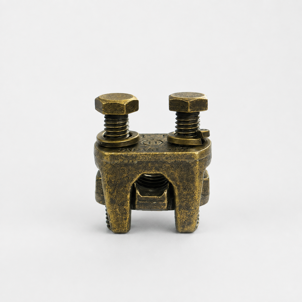 US SOLDERLESS CONNECTOR 2-BOLT